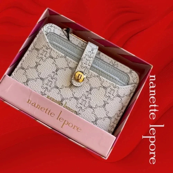 Nanette Lepore Handbags - 🆕 Nanette Lapore bifold wallet with card holder